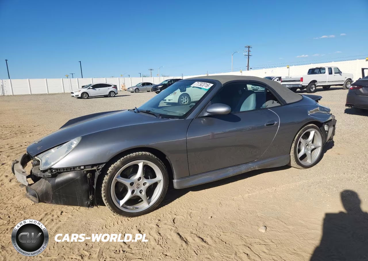 2004 Porsche 911 Carrera