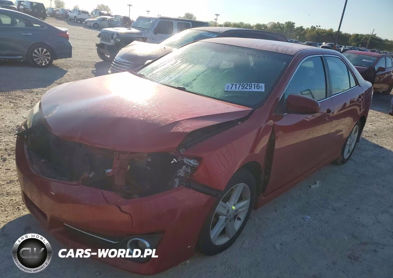 2014 Toyota Camry Se – zdjęcie 1 z 12