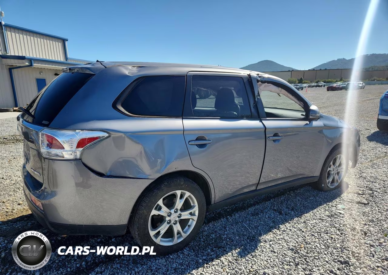 2014 Mitsubishi Outlander Se VIN:JA4AZ3A33EZ009132 - 3