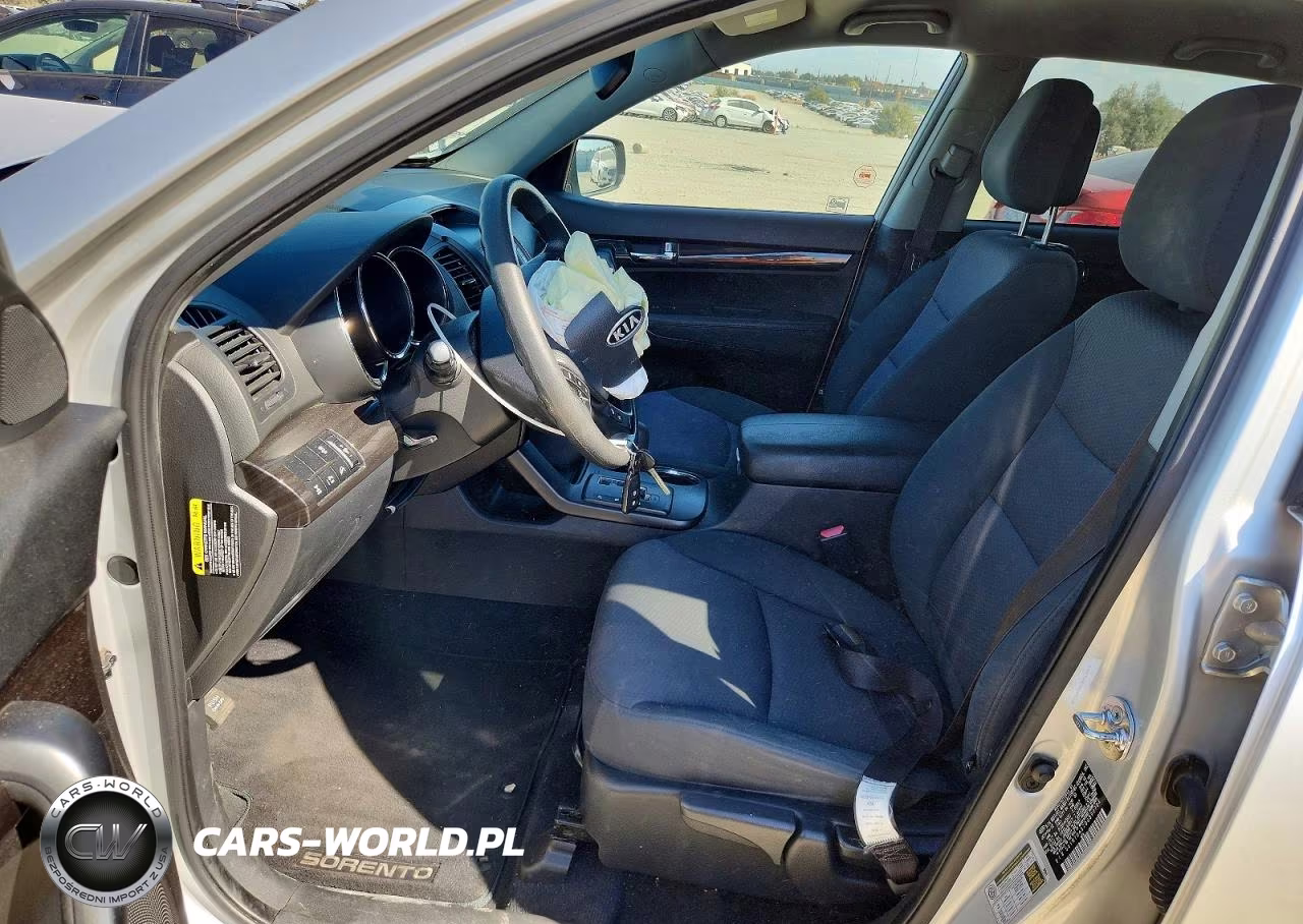 2013 Kia Sorento Lx VIN:5XYKTDA67DG390704 - 7