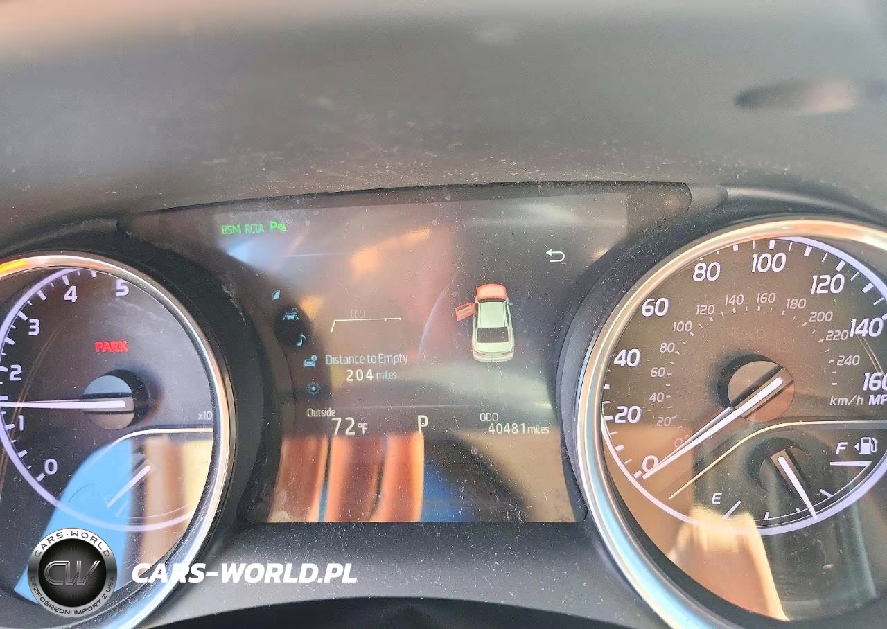 2018 Toyota Camry Xle VIN:4T1B11HK7JU626507 - 9
