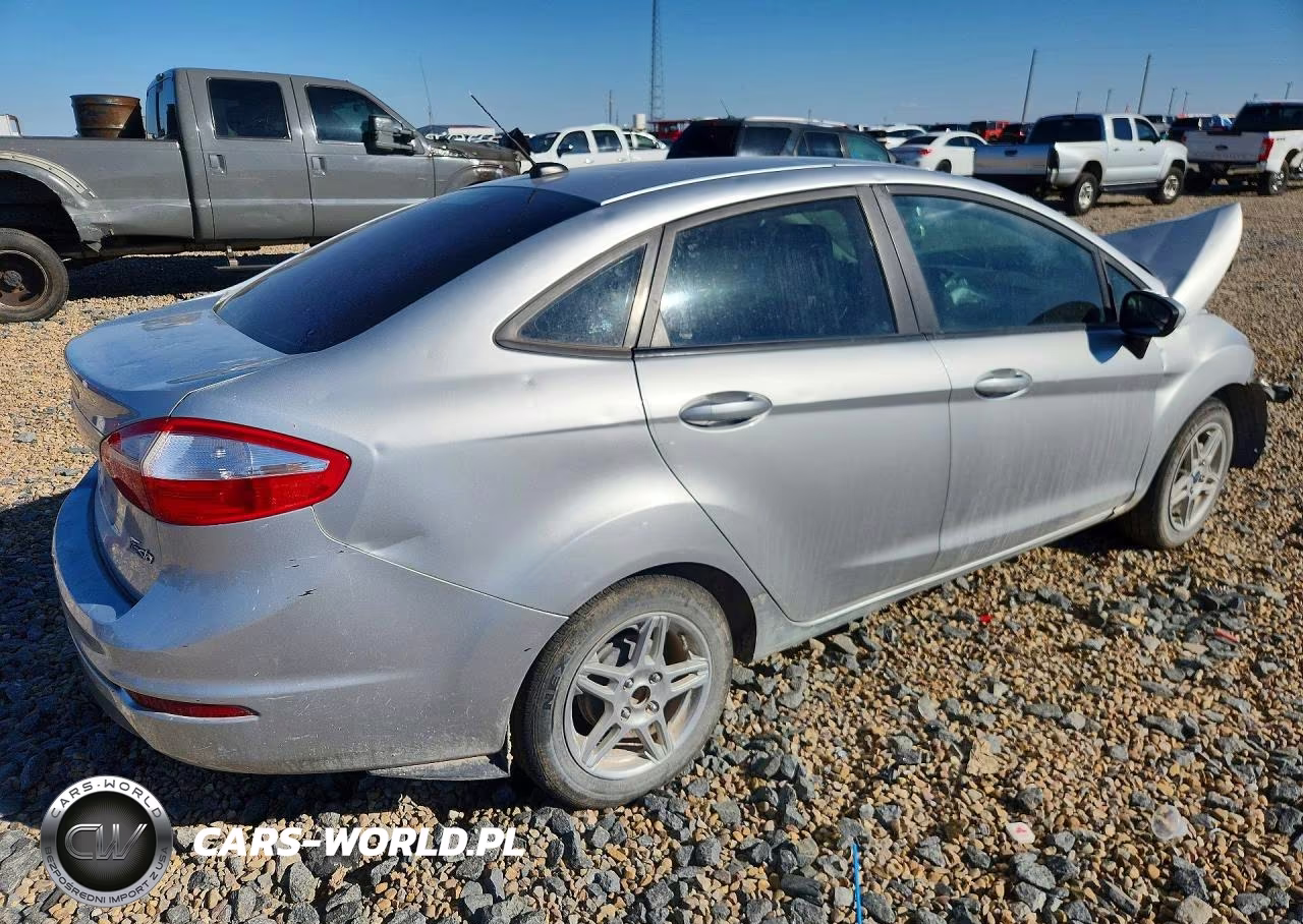 2017 Ford Fiesta Se VIN:3FADP4BJ1HM102304 - 3
