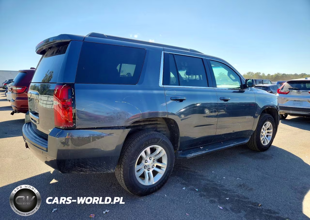 2019 Chevrolet Tahoe K1500 Lt VIN:1GNSKBKC8KR136663 - 3