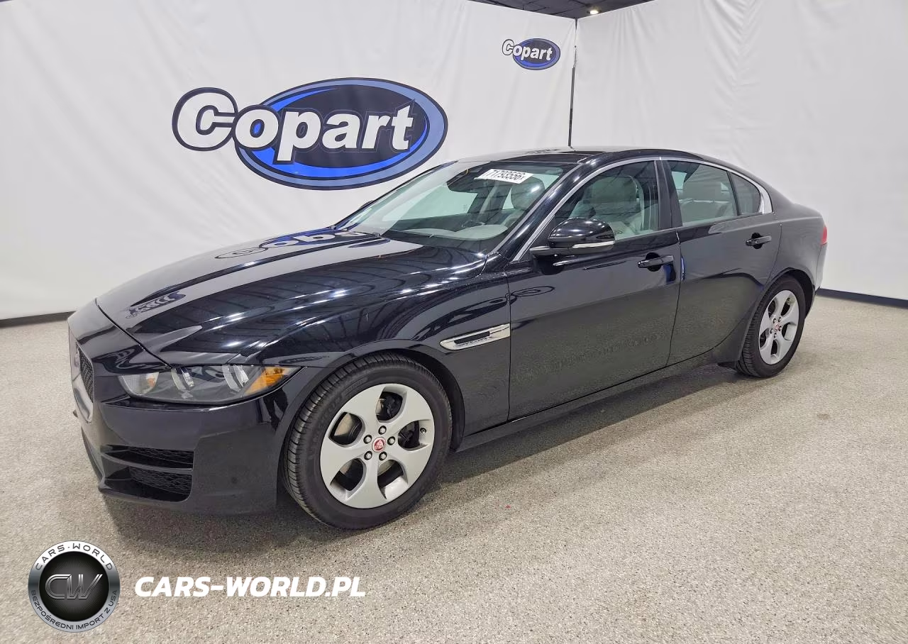 2017 Jaguar Xe – zdjęcie 1 z 12