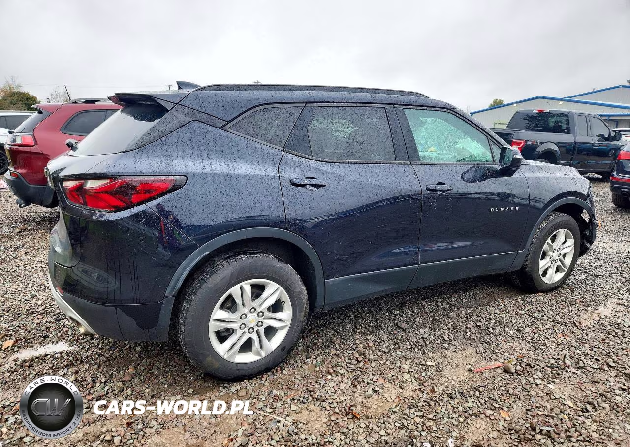 2020 Chevrolet Blazer 2Lt VIN:3GNKBCRS9LS612582 - 3