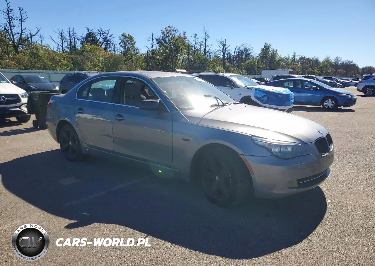 2008 BMW 528 Xi VIN:WBANV13558CZ58501 - 4
