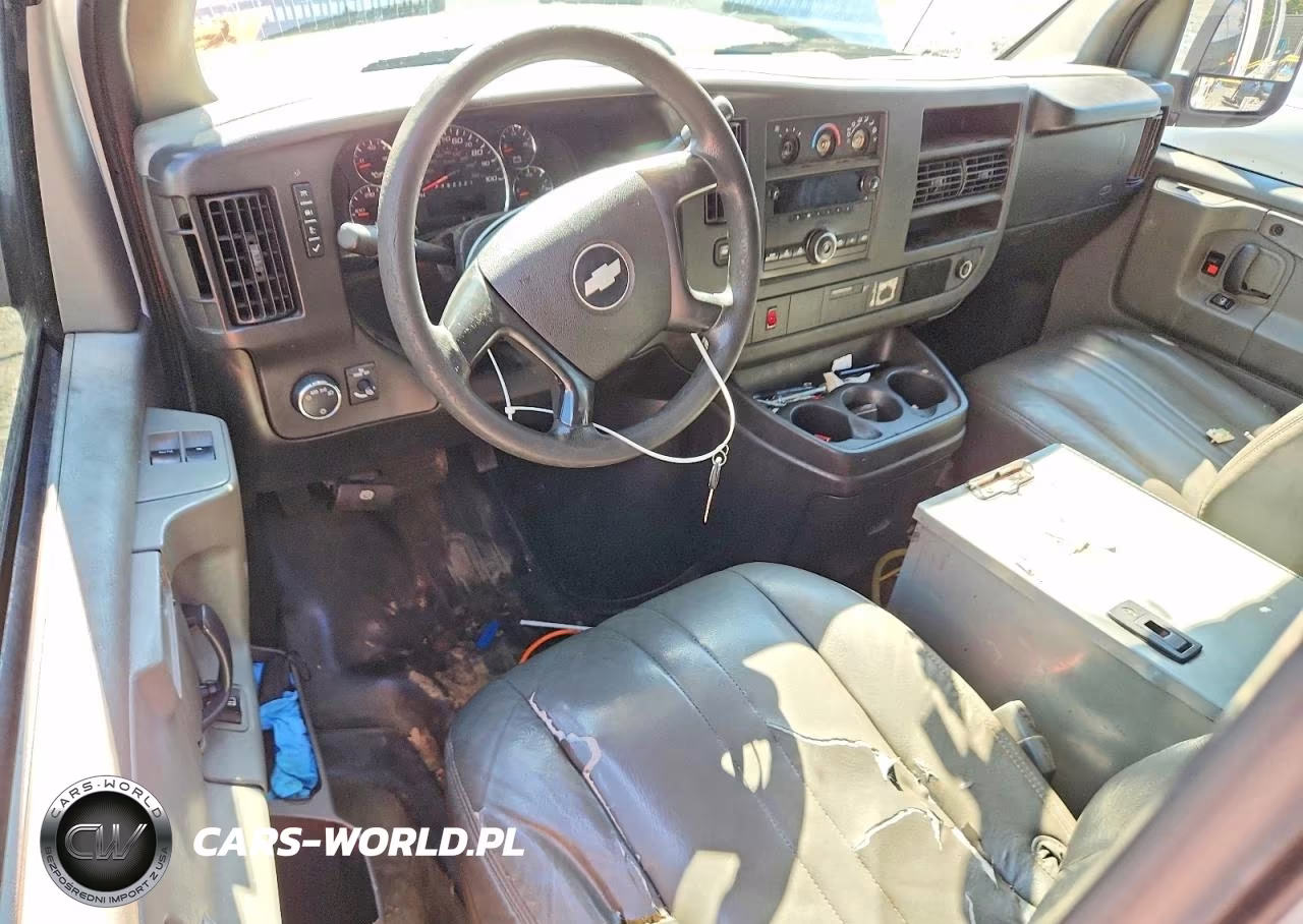 2008 Chevrolet Express G1500 VIN:1GCFG15X581227207 - 8