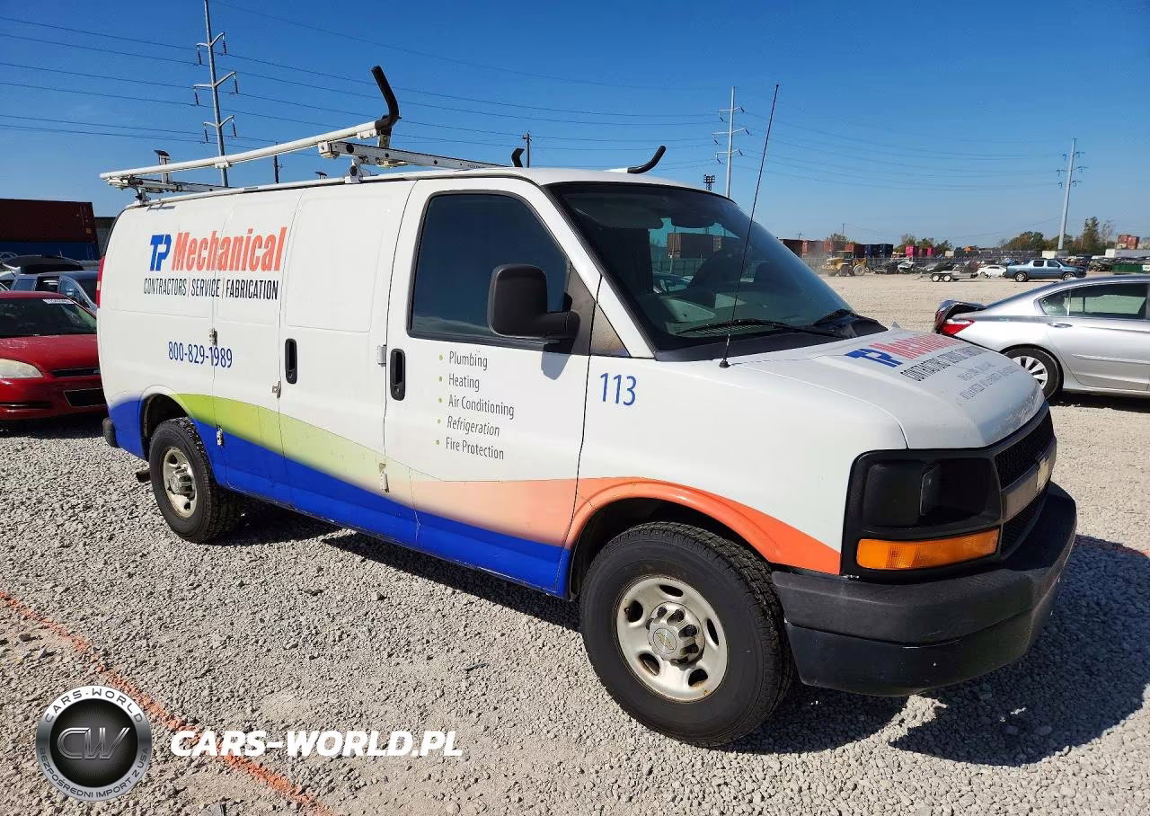 2014 Chevrolet Express G2500 VIN:1GCWGFCA2E1160914 - 4