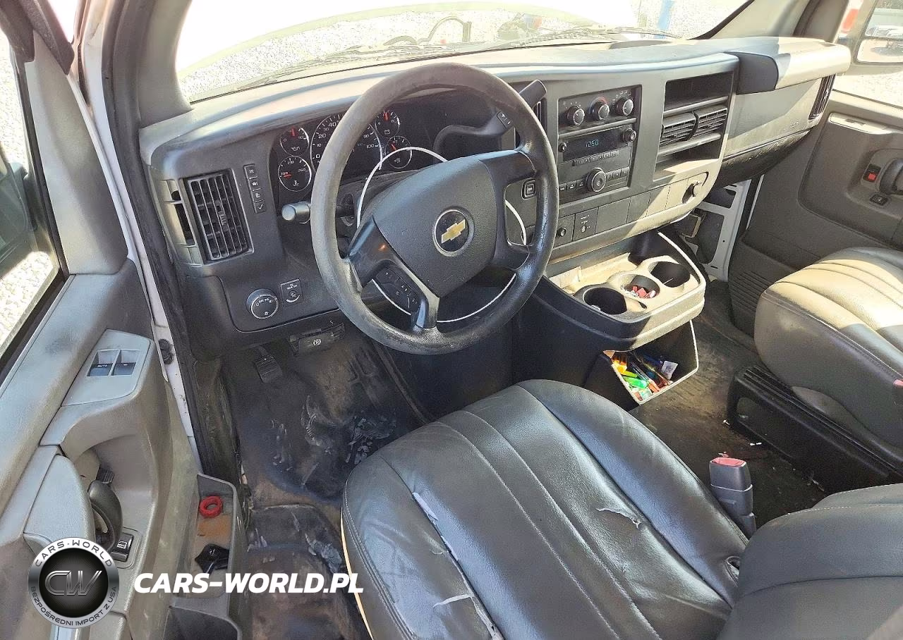 2014 Chevrolet Express G2500 VIN:1GCWGFCA2E1160914 - 8