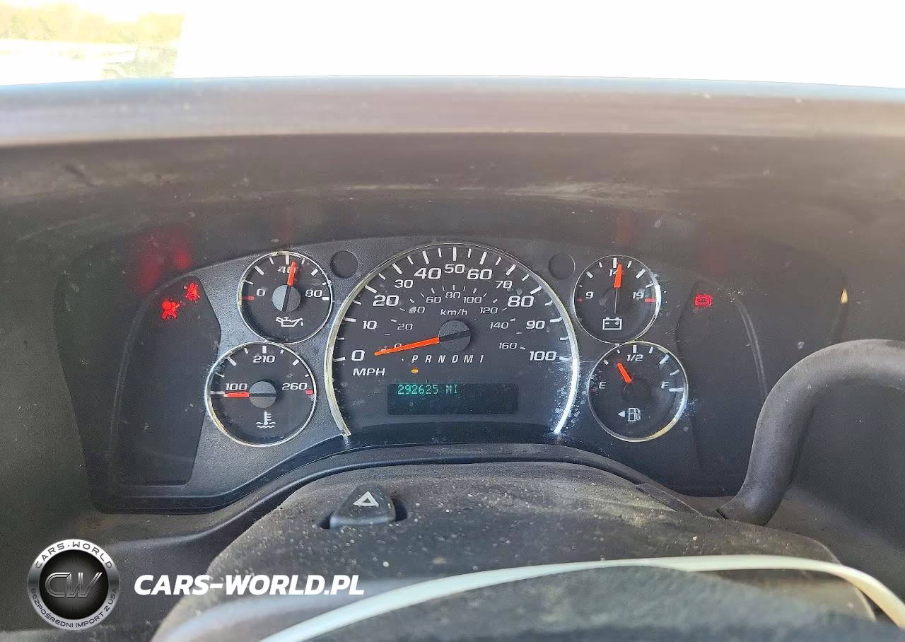 2014 Chevrolet Express G2500 VIN:1GCWGFCA2E1160914 - 9