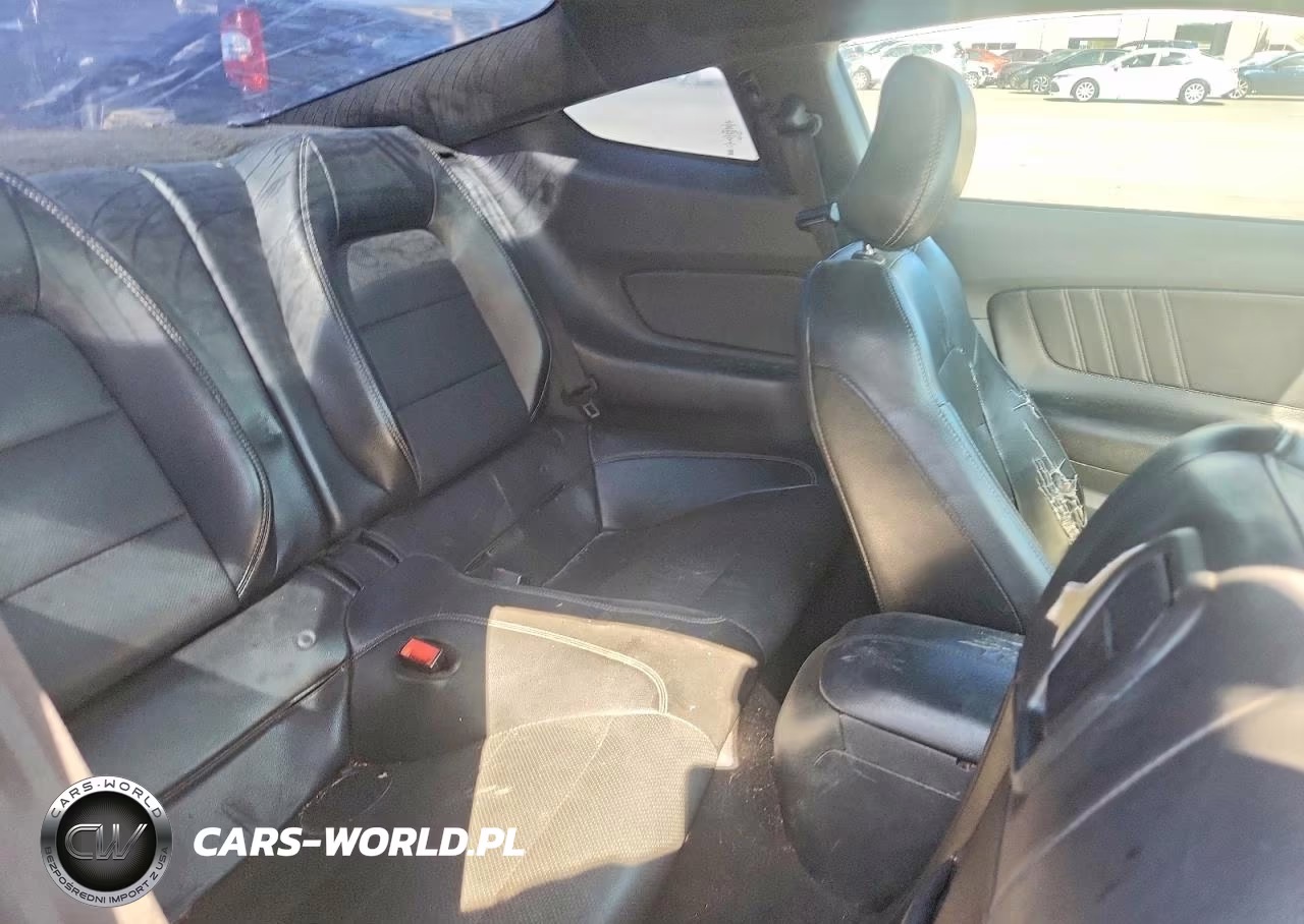 2020 Ford Mustang VIN:1FA6P8TDXL5130089 - 10