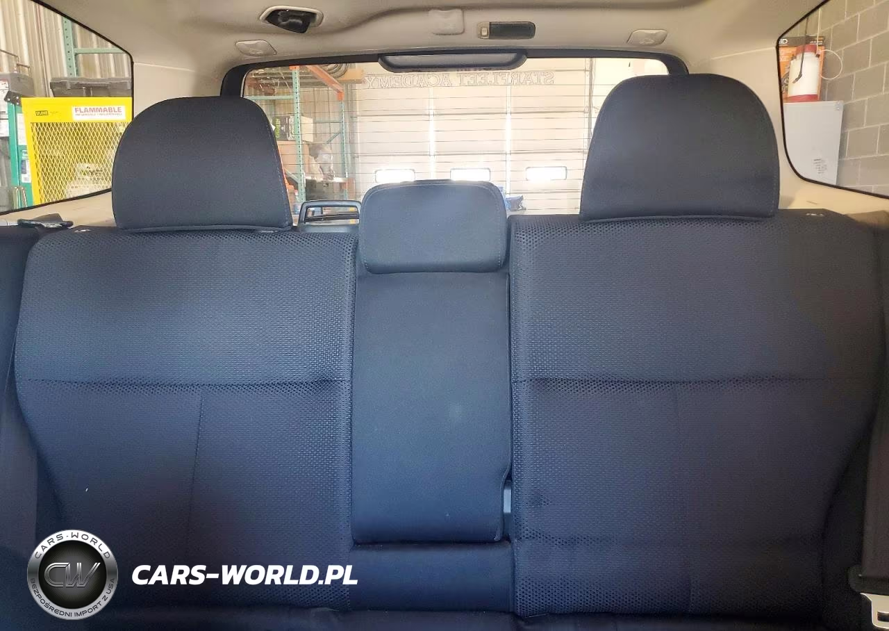 2011 Subaru Forester 2.5X Premium VIN:JF2SHBDC3BH735952 - 10
