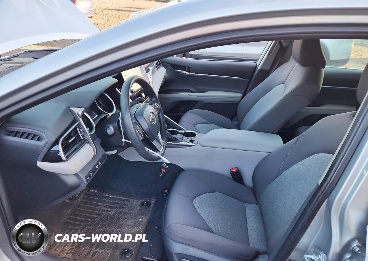 2021 Toyota Camry Le VIN:4T1C31AK6MU560383 - 7