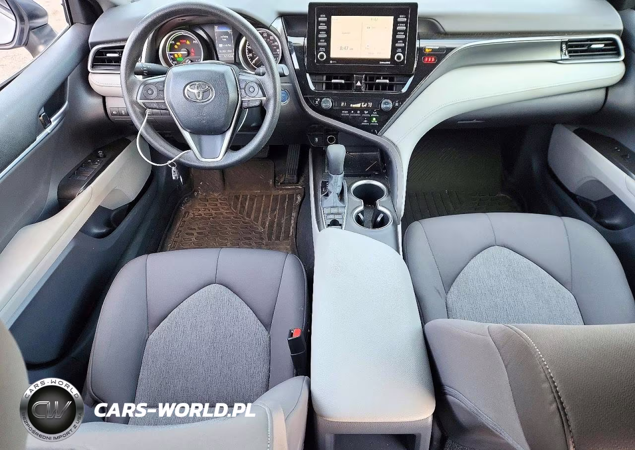 2021 Toyota Camry Le VIN:4T1C31AK6MU560383 - 8