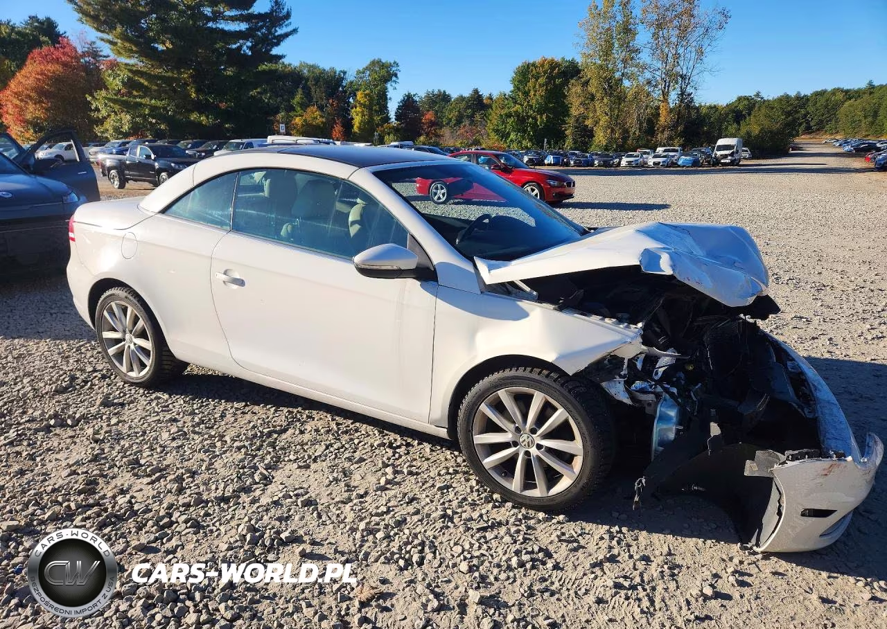 2013 Volkswagen Eos Komfort VIN:WVWBW8AH5DV003575 - 4