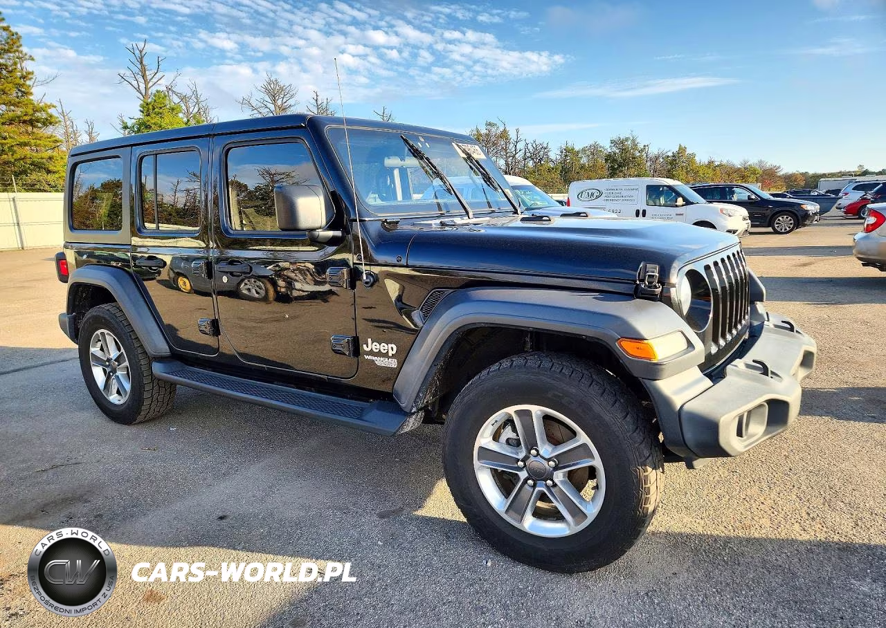 2019 Jeep Wrangler Unlimited Sport VIN:1C4HJXDGXKW646453 - 4