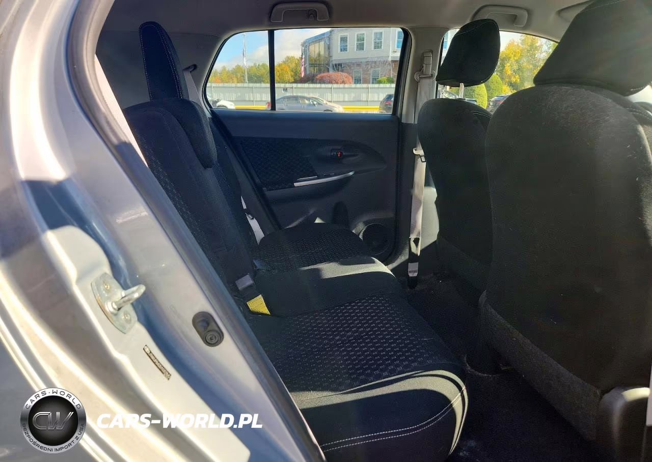 2013 Scion Xd 10 Series VIN:JTKKUPB42D1037842 - 10