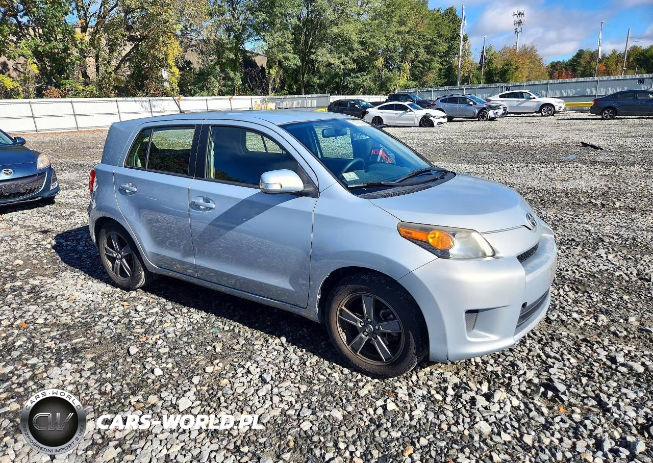 2013 Scion Xd 10 Series VIN:JTKKUPB42D1037842 - 4