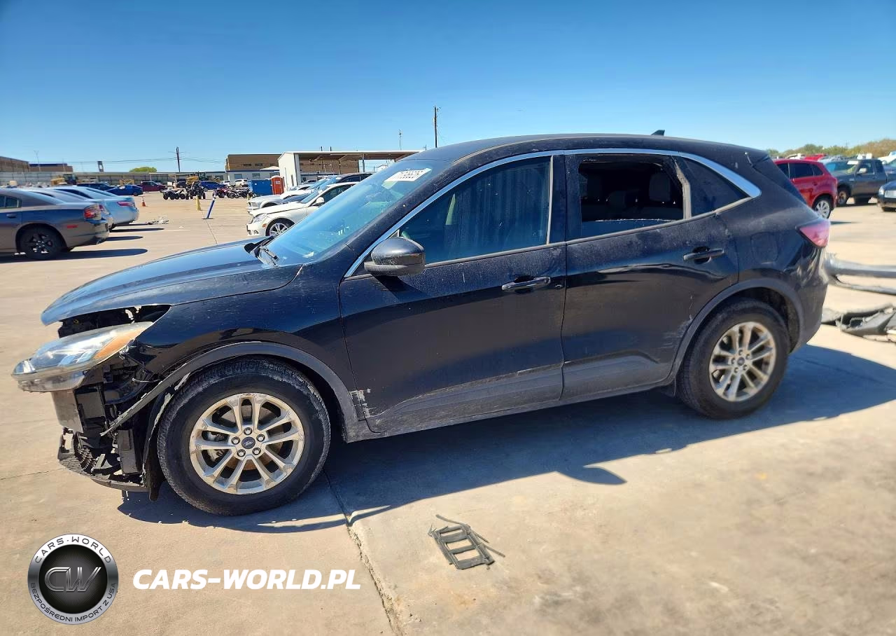 2020 Ford Escape Se