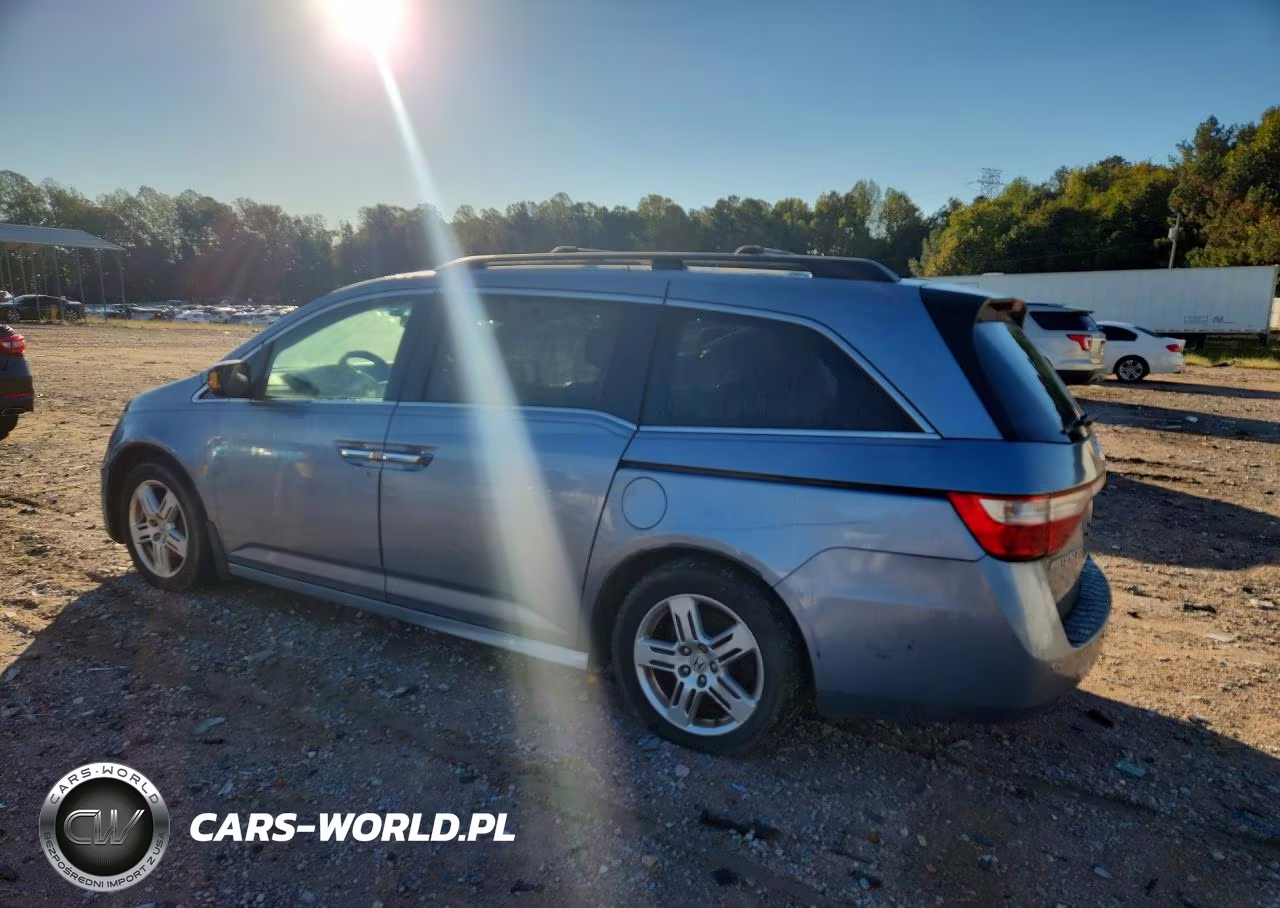 2012 Honda Odyssey Touring VIN:5FNRL5H93CB020506 - 2