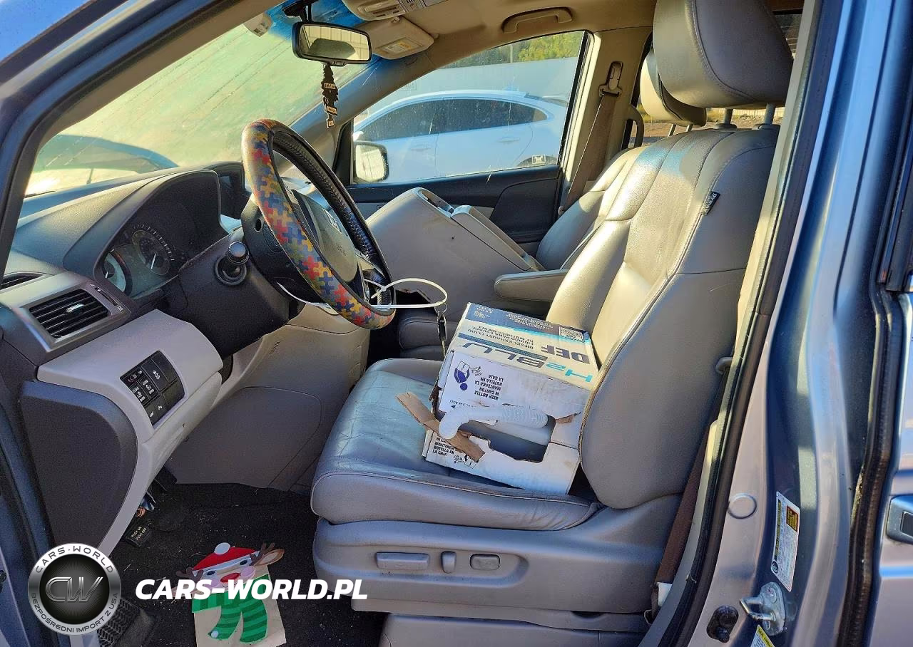 2012 Honda Odyssey Touring VIN:5FNRL5H93CB020506 - 7