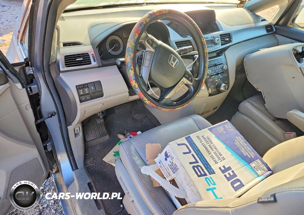 2012 Honda Odyssey Touring VIN:5FNRL5H93CB020506 - 8