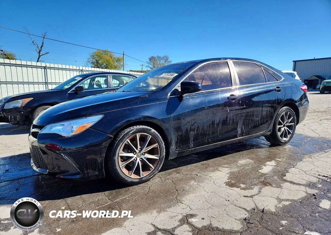 2015 Toyota Camry Xse – zdjęcie 1 z 12