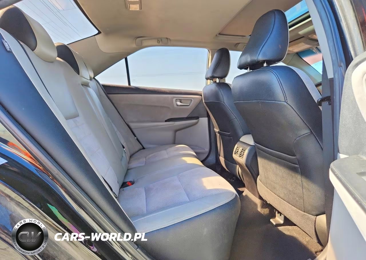 2015 Toyota Camry Xse VIN:4T1BF1FK4FU893518 - 10