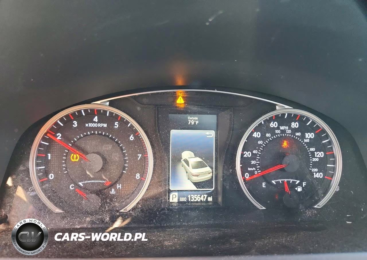 2015 Toyota Camry Xse VIN:4T1BF1FK4FU893518 - 9
