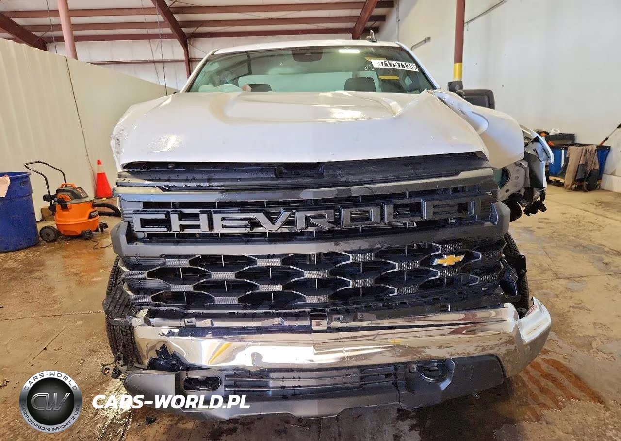 2025 Chevrolet Silverado C1500 VIN:3GCNAAED6SG392713 - 5