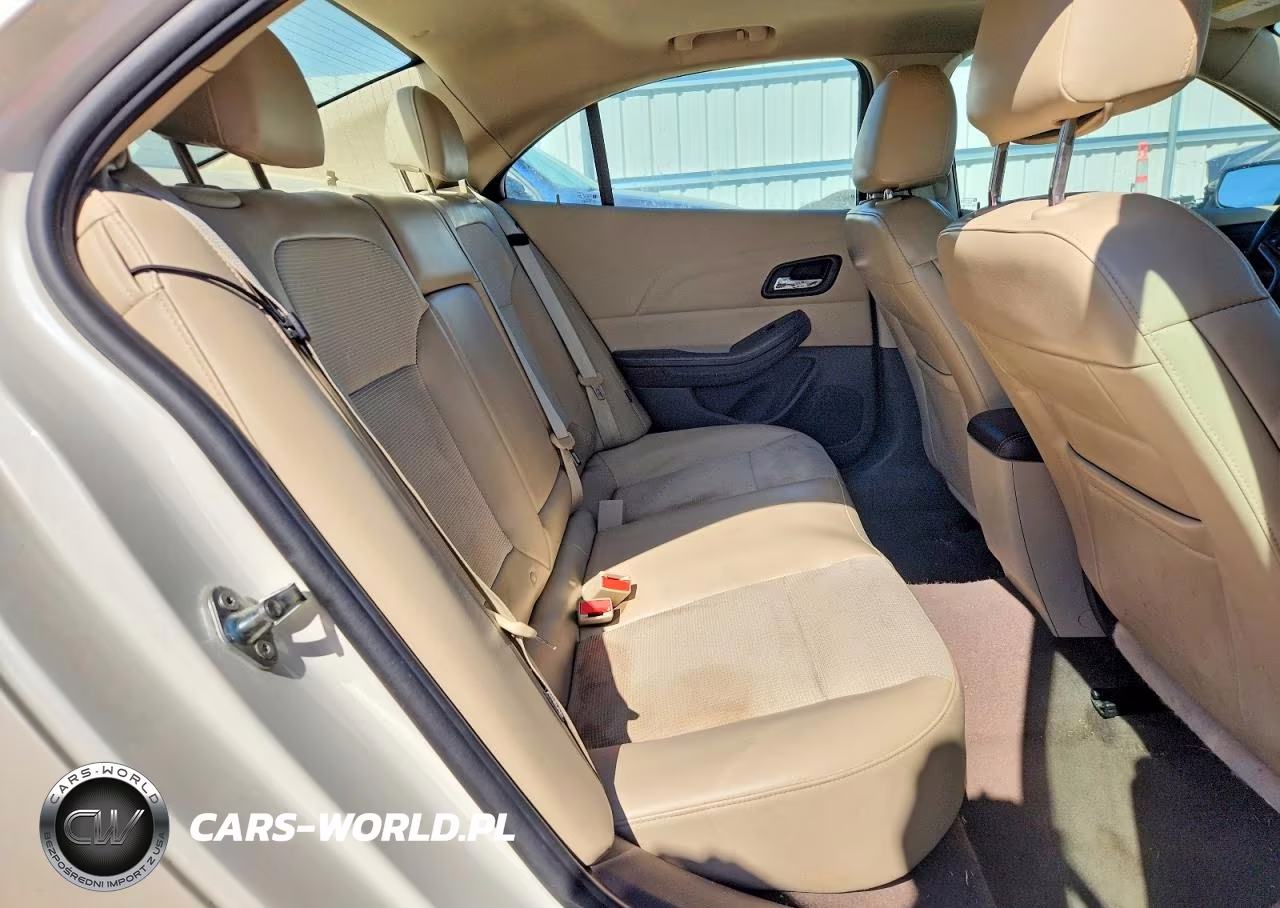 2014 Chevrolet Malibu VIN:1G11C5SL9EF178342 - 10