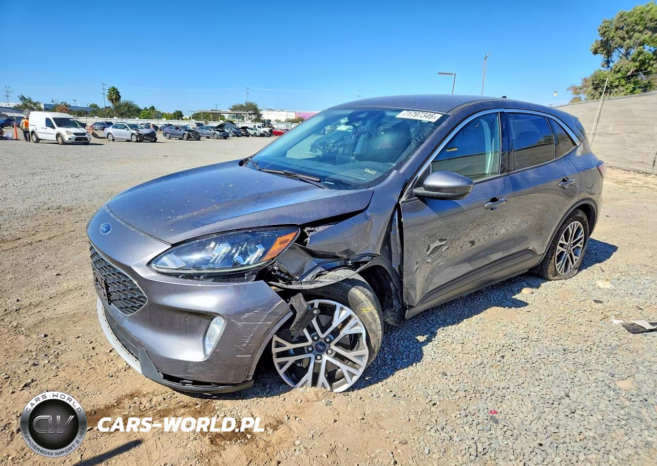 2022 Ford Escape Sel