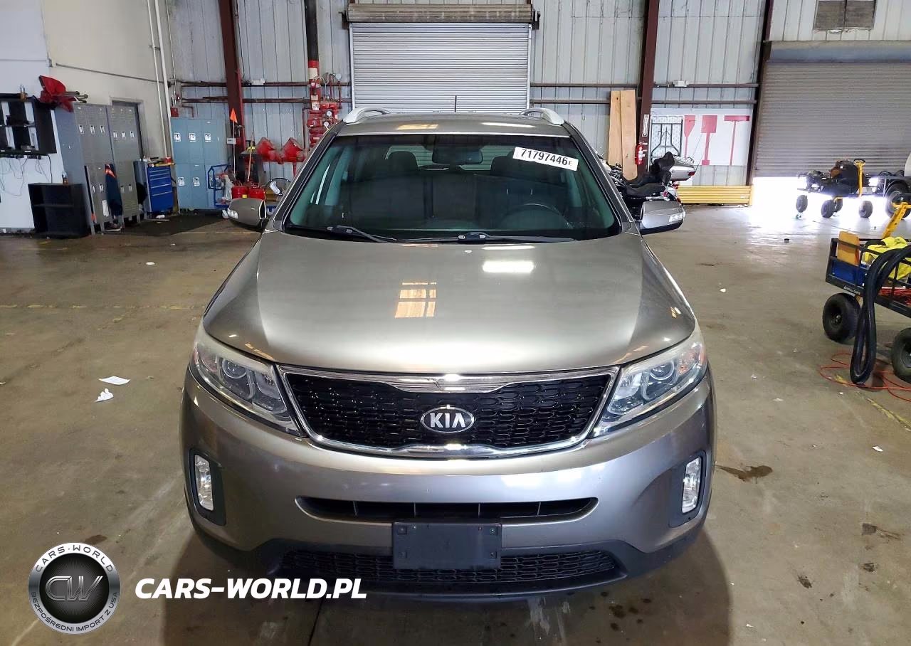 2014 Kia Sorento Lx VIN:5XYKTCA60EG506224 - 5