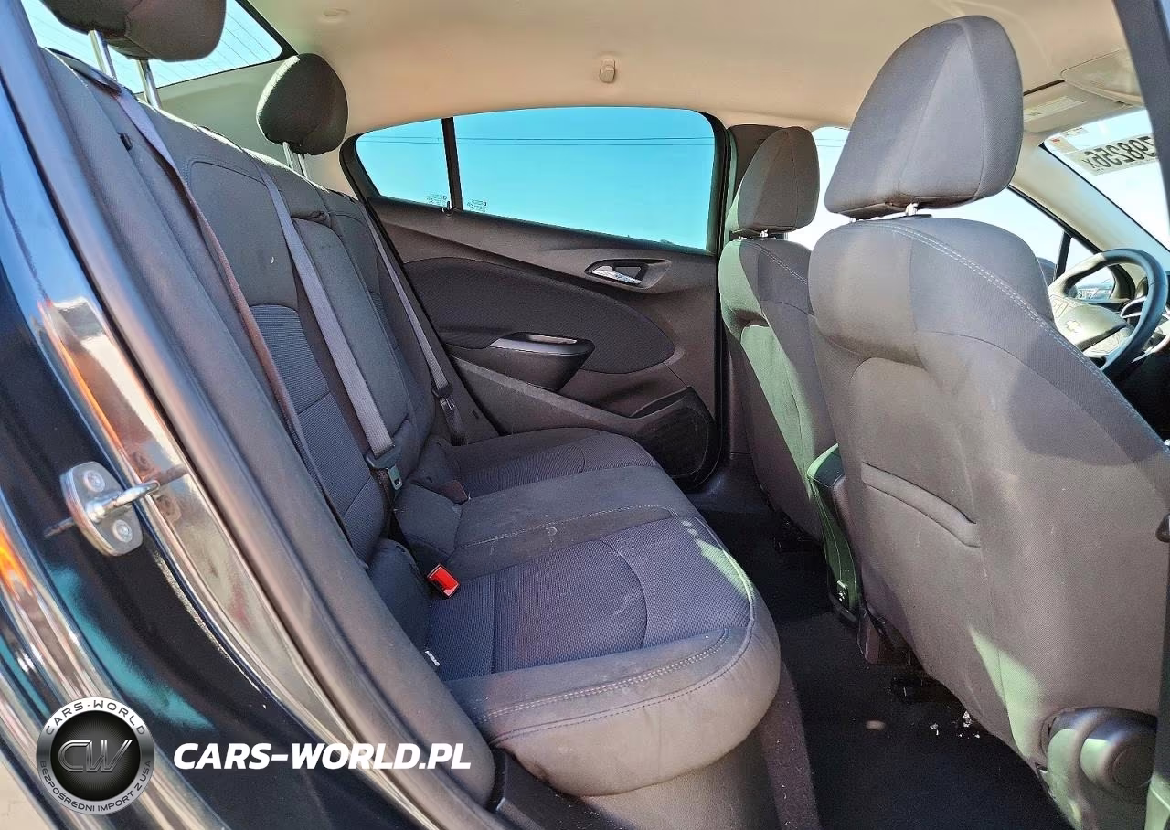 2018 Chevrolet Cruze Lt VIN:1G1BE5SM4J7150332 - 10
