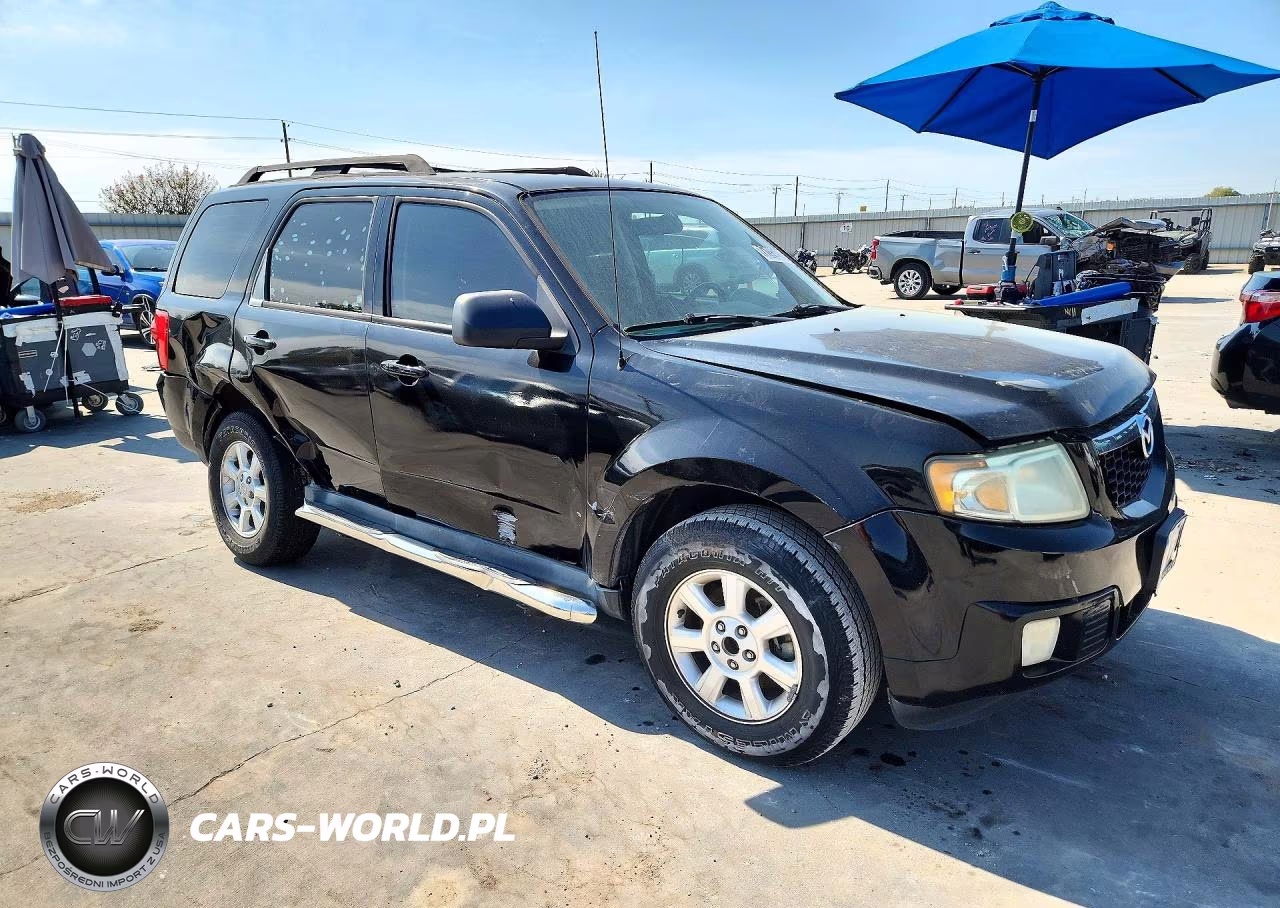 2010 Mazda Tribute I VIN:4F2CY0C7XAKM10034 - 4