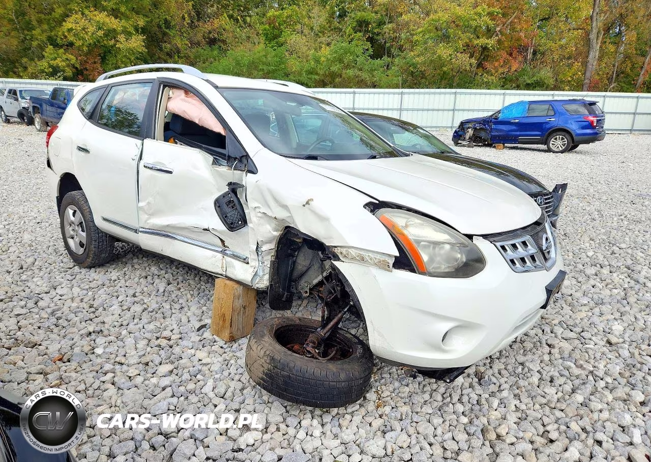 2014 Nissan Rogue Select S VIN:JN8AS5MV0EW719453 - 4