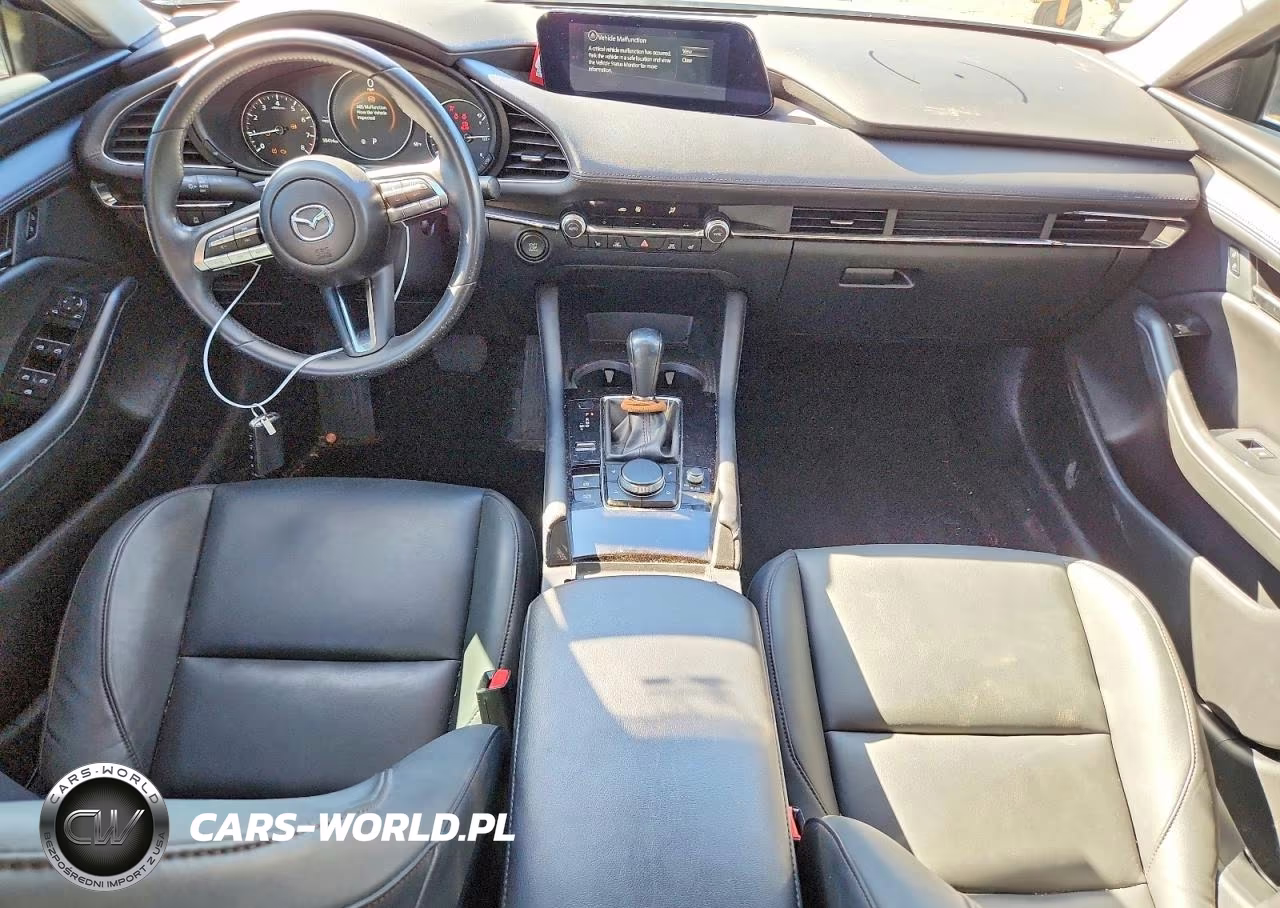 2023 Mazda 3 Preferred VIN:3MZBPACM0PM376825 - 8