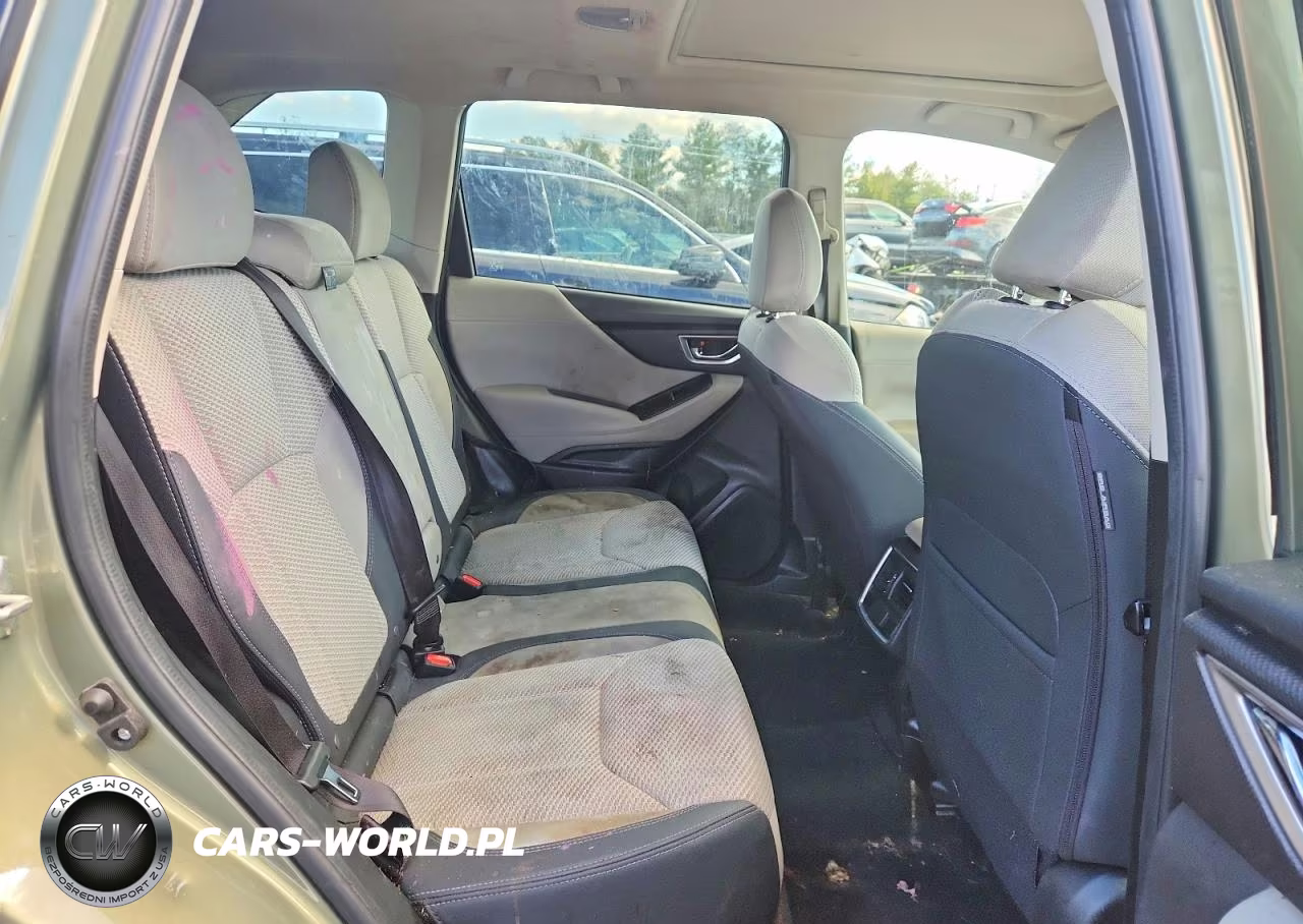 2020 Subaru Forester Premium VIN:JF2SKAGC9LH446454 - 11