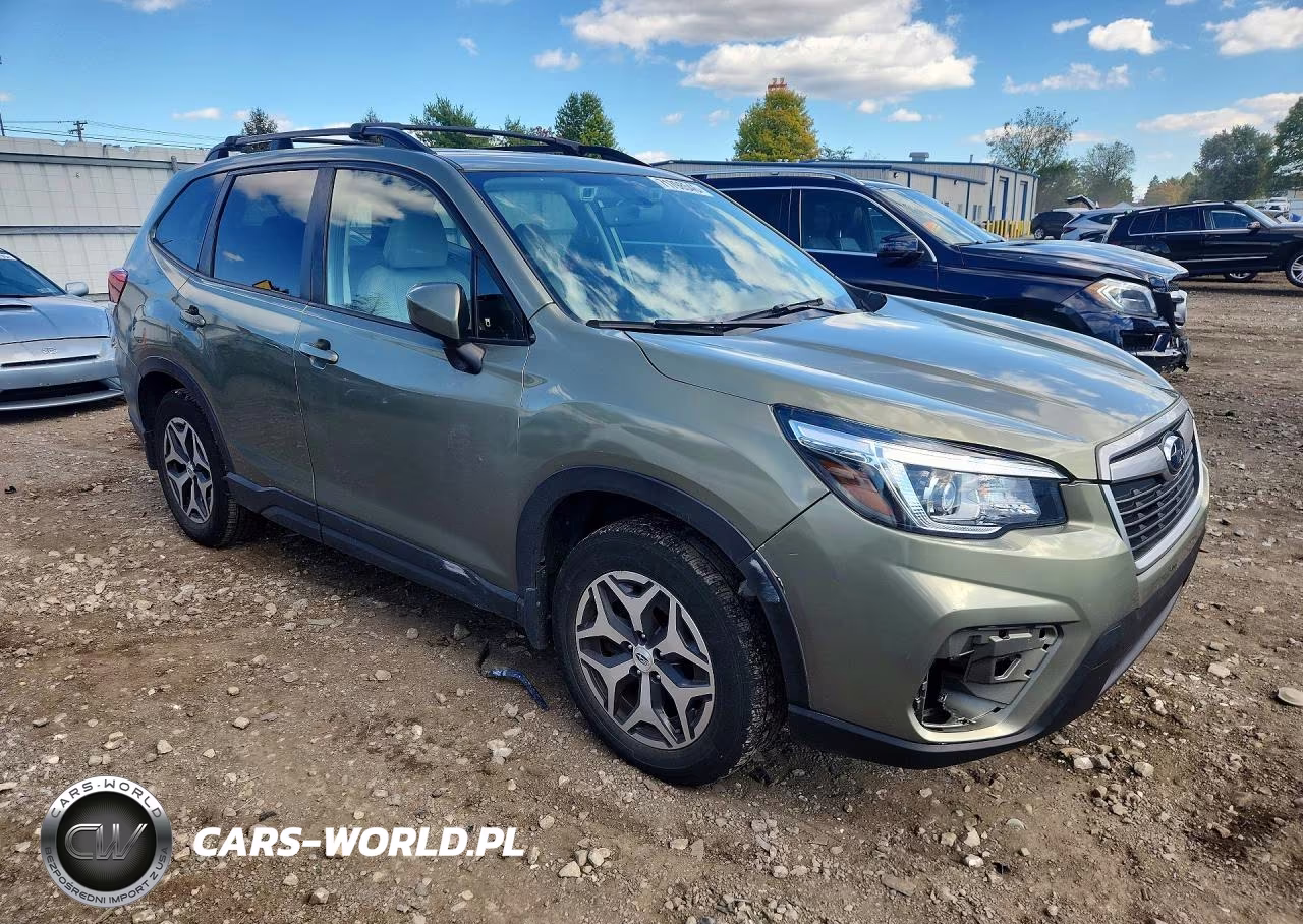 2020 Subaru Forester Premium VIN:JF2SKAGC9LH446454 - 4