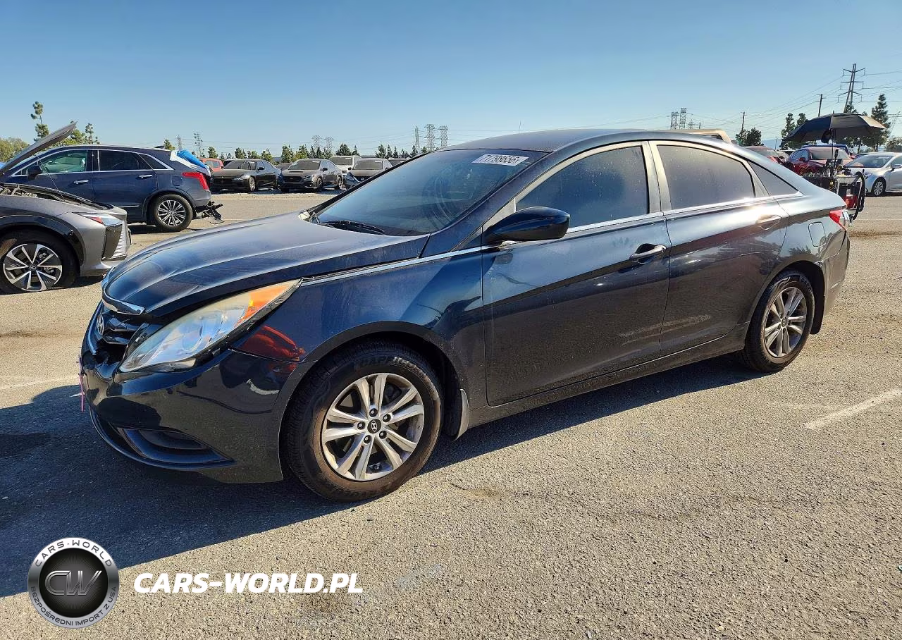 2013 Hyundai Sonata Gls