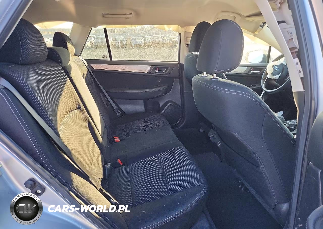 2019 Subaru Outback 2.5I Premium VIN:4S4BSAFC6K3393428 - 10