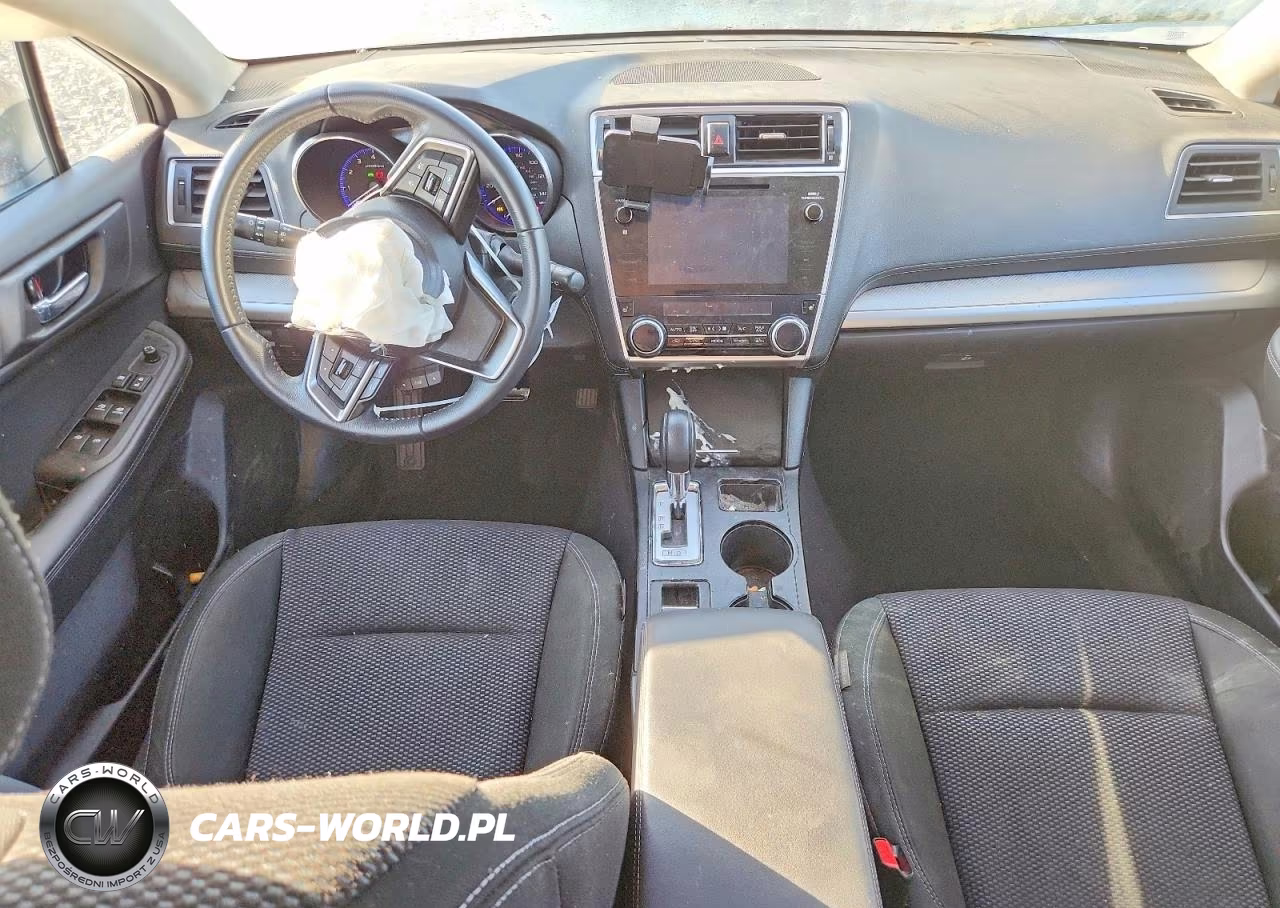 2019 Subaru Outback 2.5I Premium VIN:4S4BSAFC6K3393428 - 8