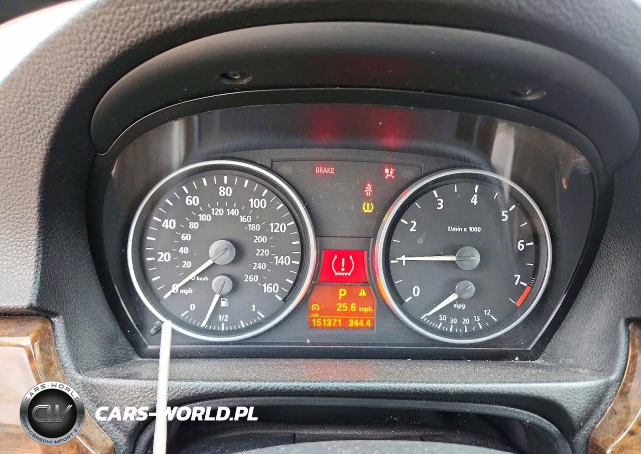 2006 BMW 325 Xi VIN:WBAVD13536KV04348 - 9