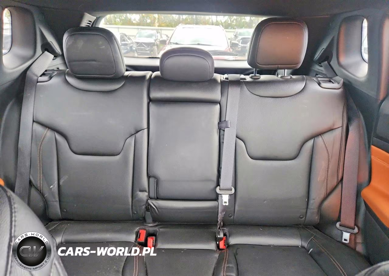 2024 Jeep Compass Limited 4X4 VIN:3C4NJDCN2RT159765 - 10