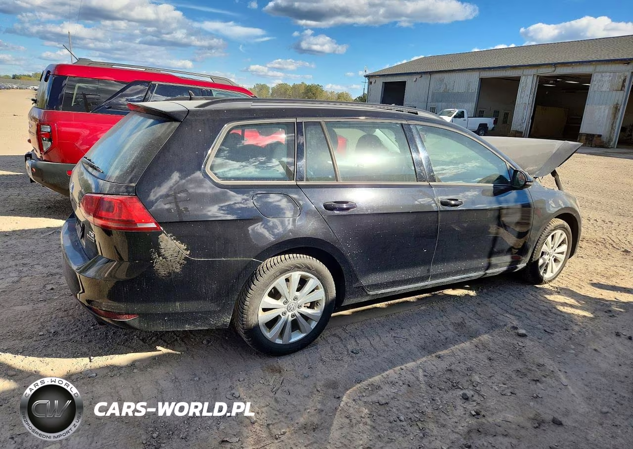 2017 Volkswagen Golf Sportwagen S VIN:3VW017AU6HM526534 - 3