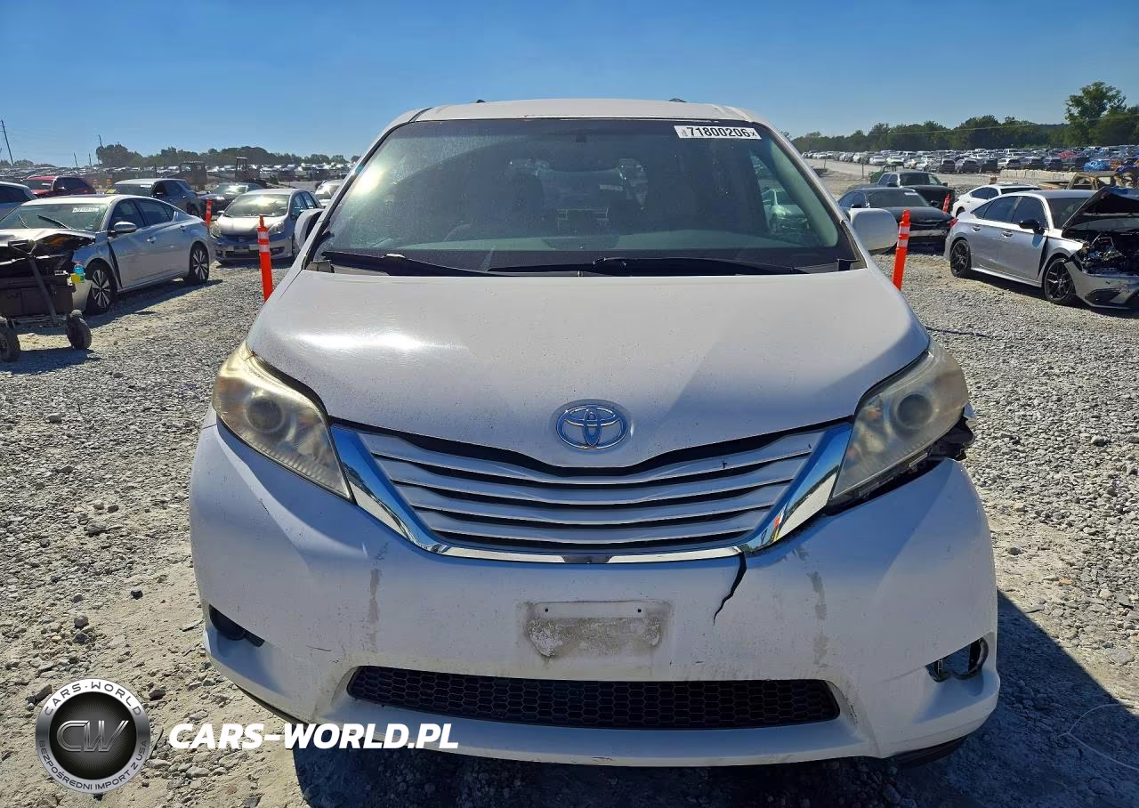 2017 Toyota Sienna Le VIN:5TDKZ3DC6HS823397 - 5