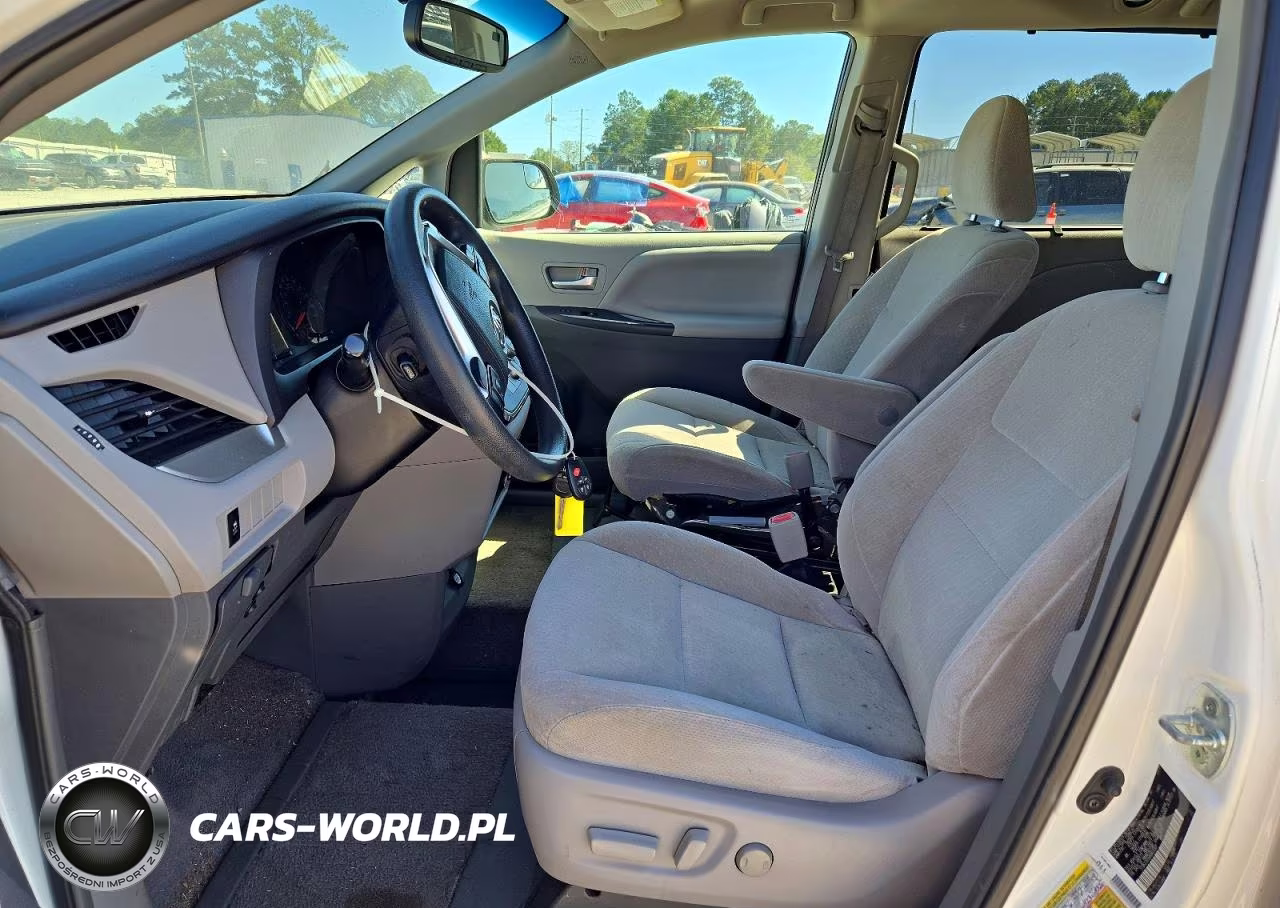 2017 Toyota Sienna Le VIN:5TDKZ3DC6HS823397 - 7
