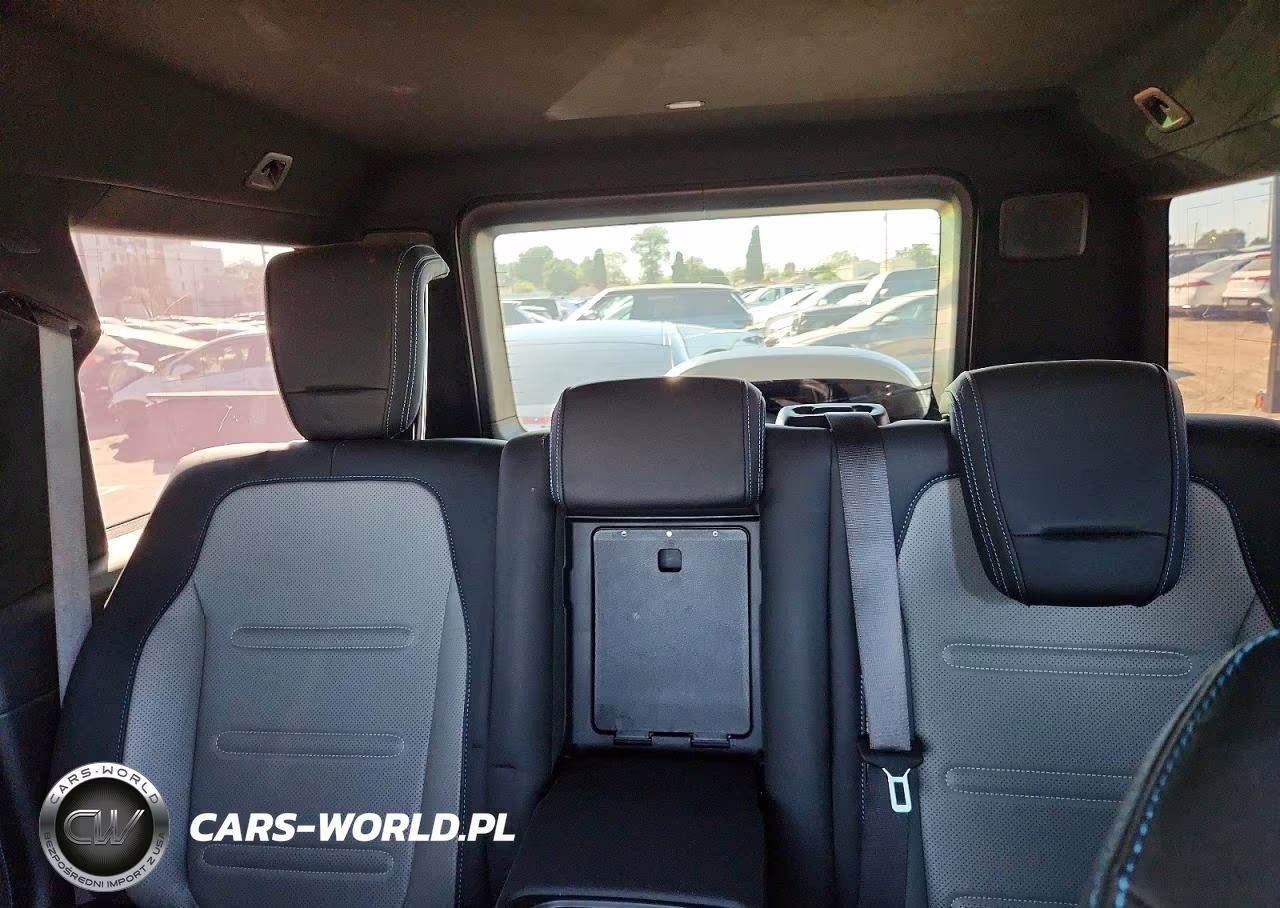 2025 Mercedes-Benz G 580E VIN:W1NWM0AB4SX035187 - 10