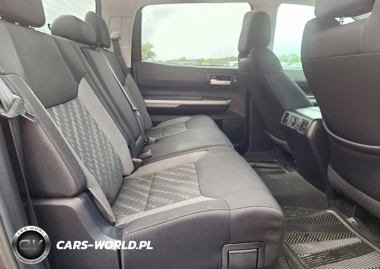 2018 Toyota Tundra Crewmax Sr5 VIN:5TFEY5F10JX243442 - 10