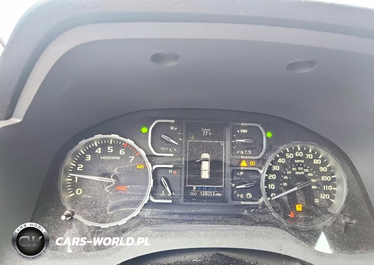 2018 Toyota Tundra Crewmax Sr5 VIN:5TFEY5F10JX243442 - 9